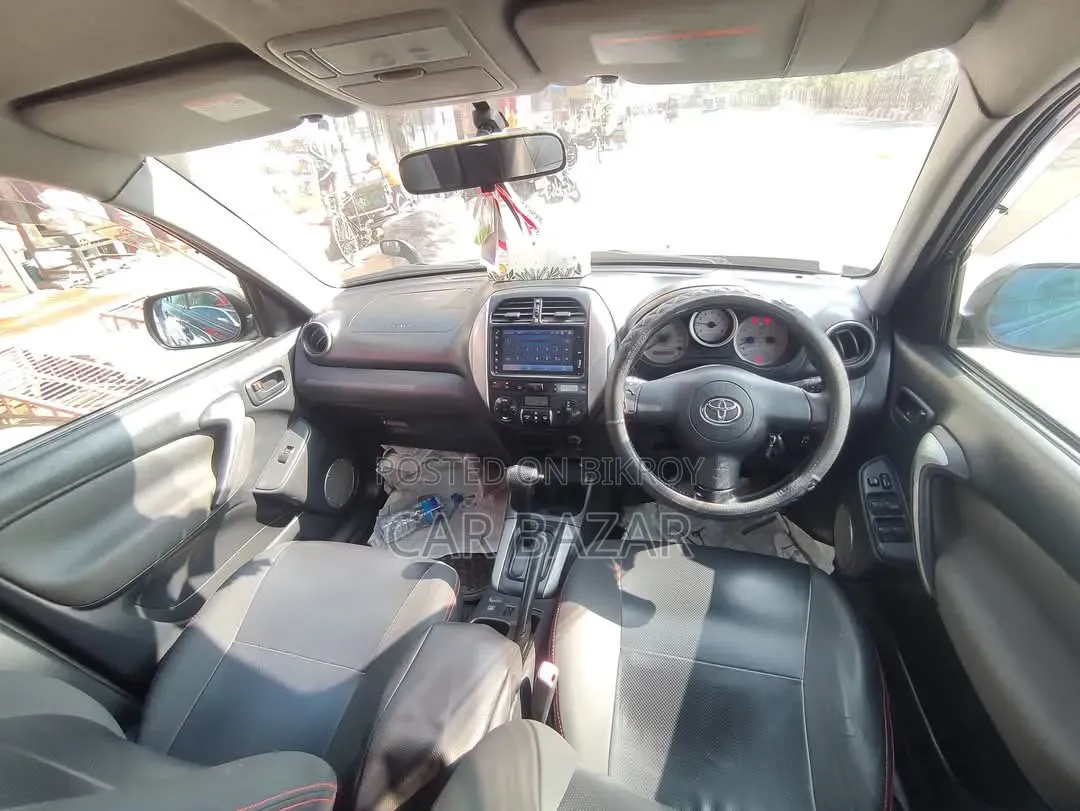 Toyota RAV4 1.8 2005 Black