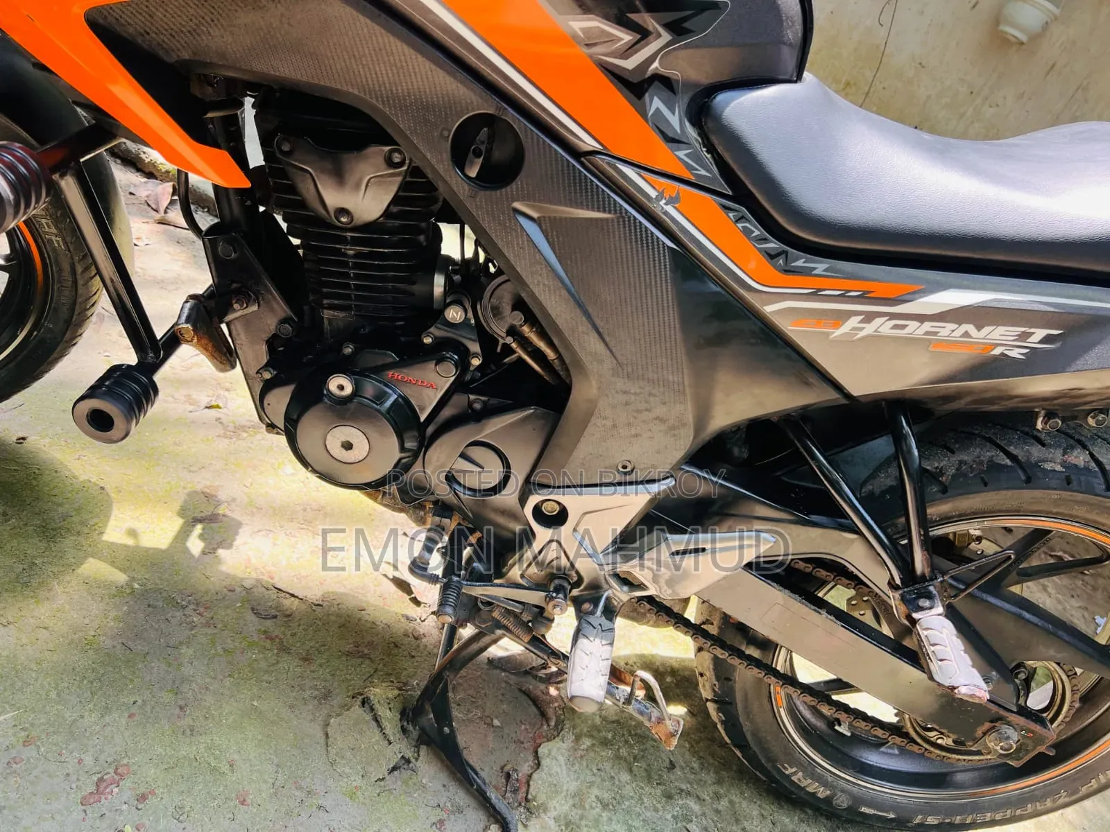 Honda Hornet 2021 Orange
