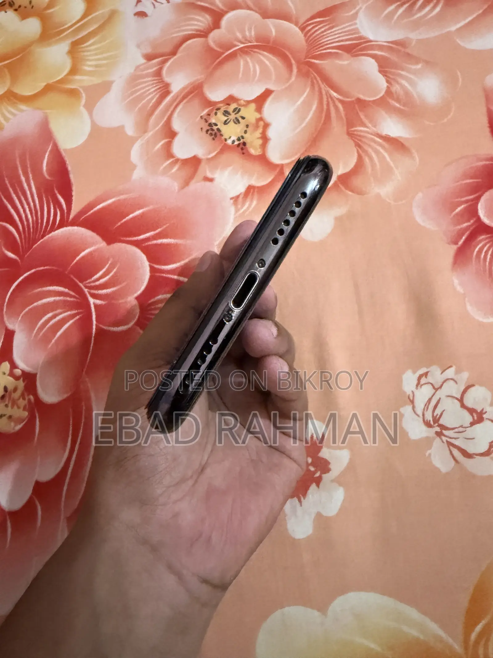অ্যাপল আইফোন এক্স ৬৪ জিবি কালো