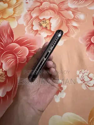 অ্যাপল আইফোন এক্স ৬৪ জিবি কালো