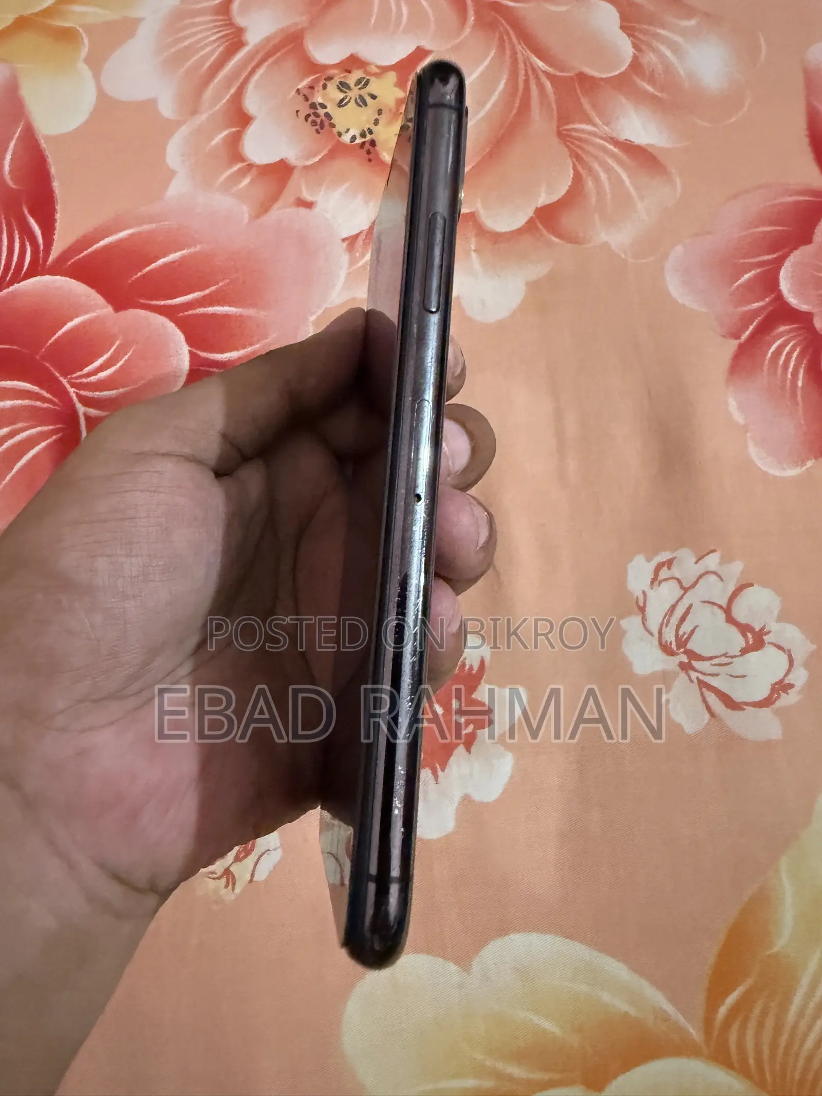 অ্যাপল আইফোন এক্স ৬৪ জিবি কালো
