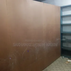 1 partition made with hardboard will be sold.