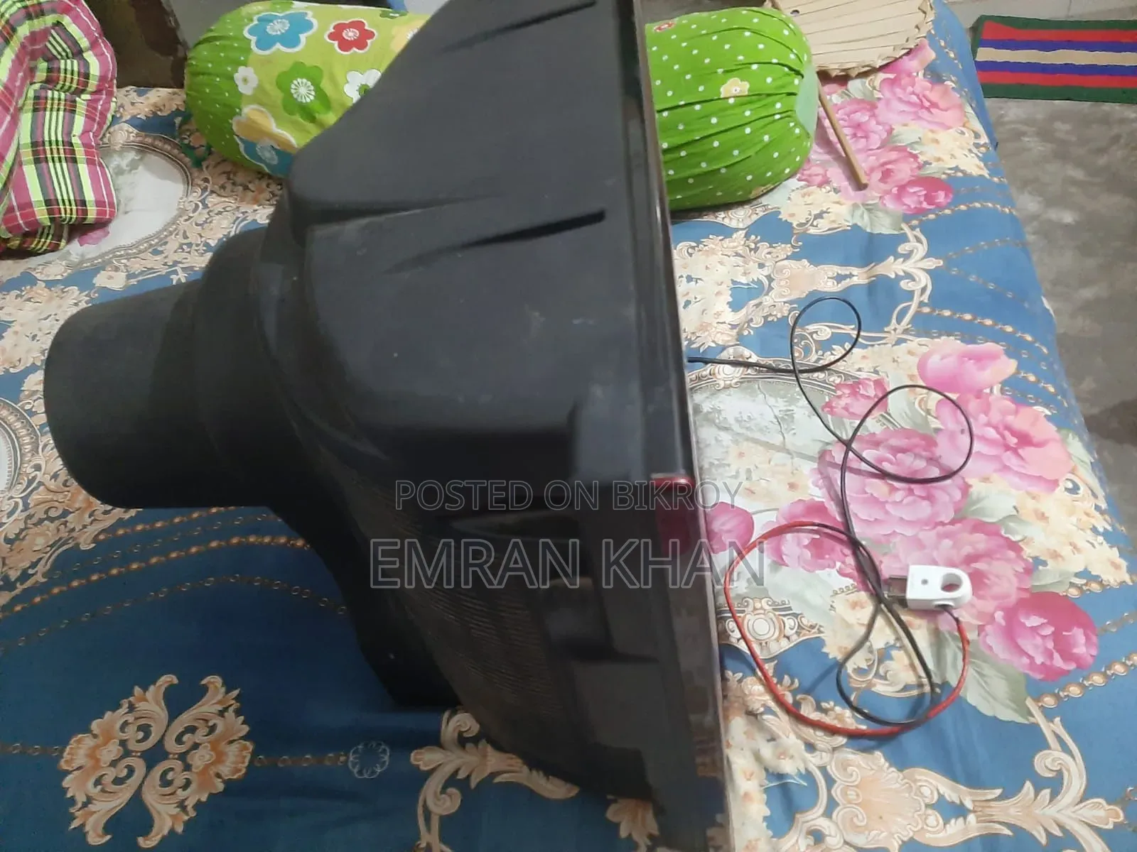 21" Colour Box TV