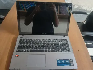 Laptop ASUS X550CC 6GB Intel Core I5 HDD 1T