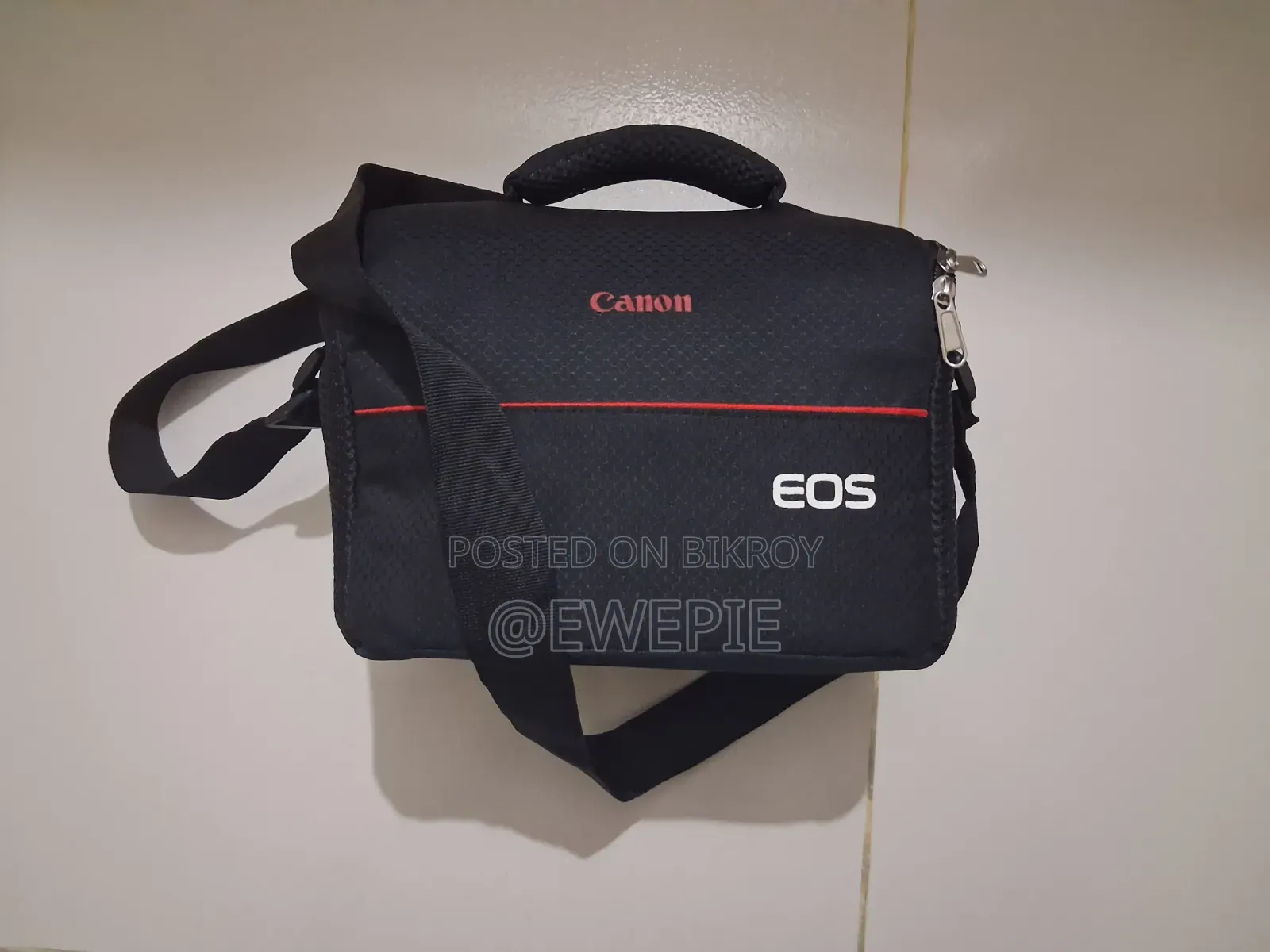 Canon 1300d