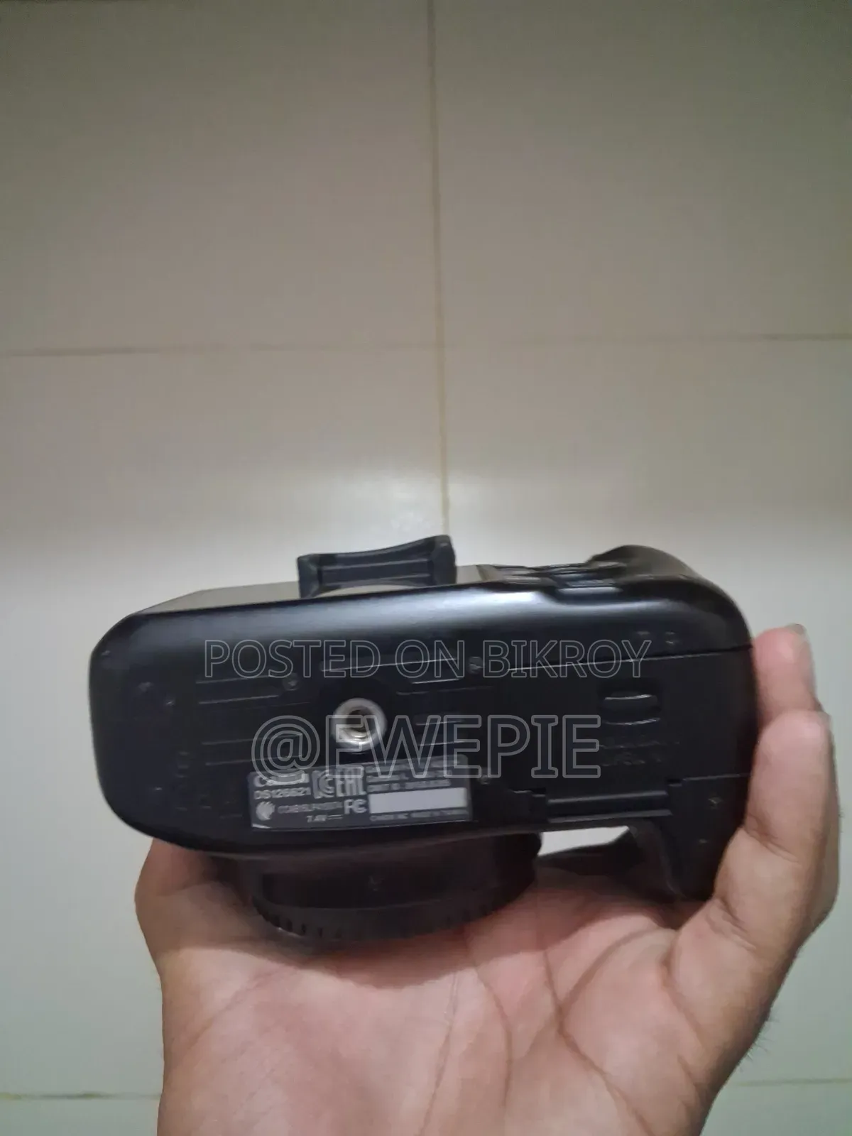 Canon 1300d