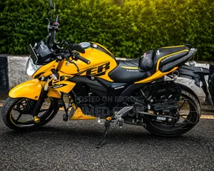 Suzuki Gixxer 2025 Yellow
