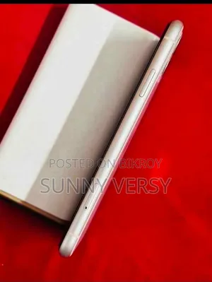 Apple iPhone 11 128 GB White