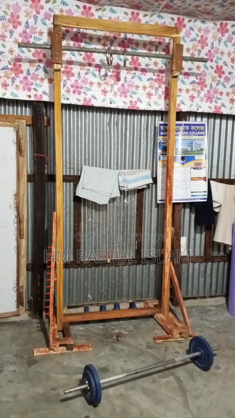 Wooden Pull-Up Bar