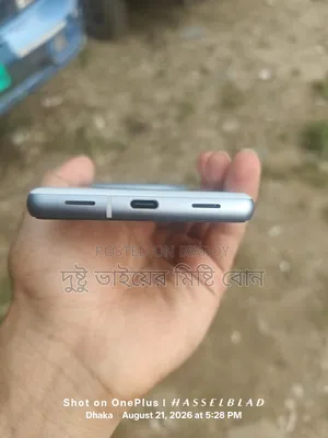 গুগল পিক্সেল ৭এ ১২৮ জিবি হোয়াইট