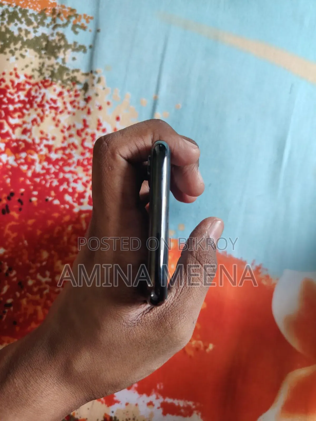 অ্যাপল আইফোন এক্স ৬৪ জিবি কালো