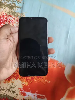 অ্যাপল আইফোন এক্স ৬৪ জিবি কালো