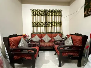 সোফা ৫ সিটার