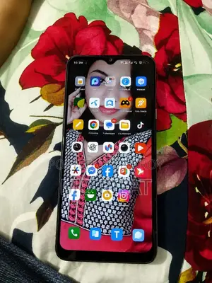 টেকনো স্পার্ক ১০সি ১২৮ জিবি ব্লু