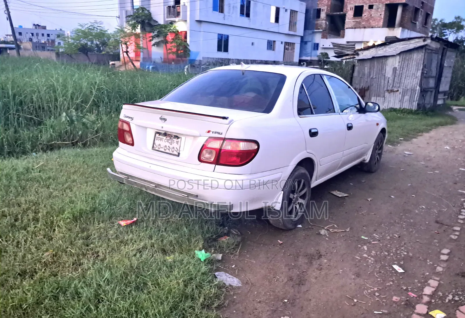 Nissan Sunny 2003 White
