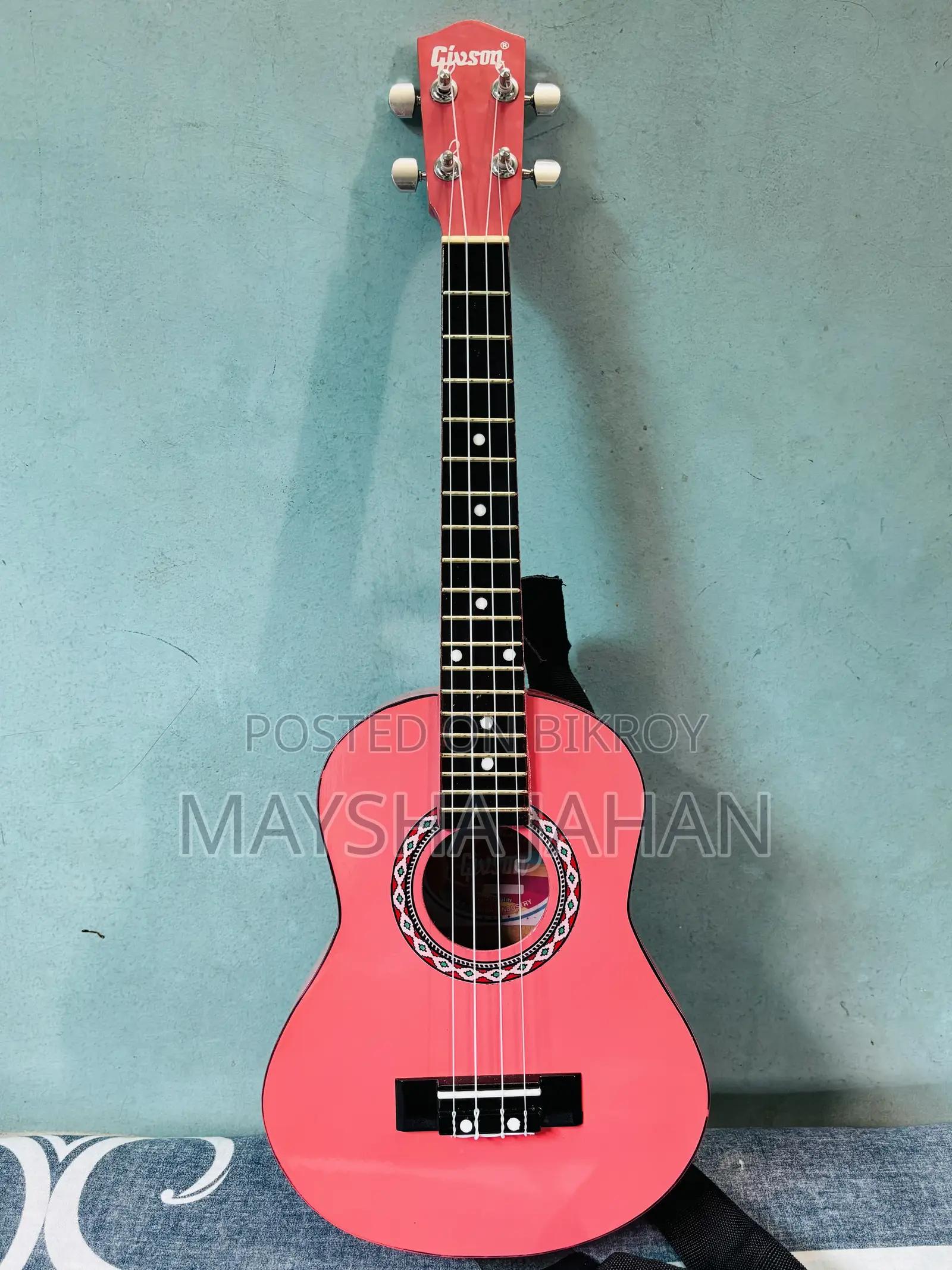 Ukelele 26 Inch Givson Brand