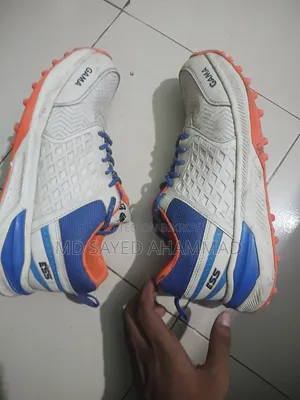 Cricket Shoe