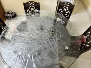 ডাইনিং টেবিল জরুরি বিক্রি