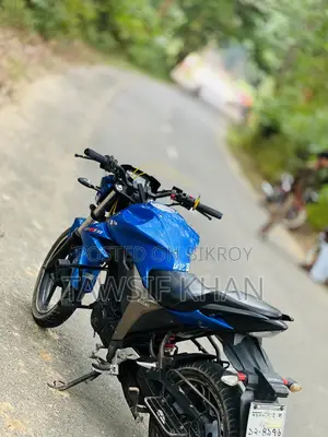 সুজুকি জিক্সার ২০২০ নীল