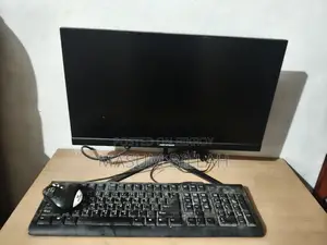 Hikvision DS-D5022F2-CBD 22" LED Monitor – Like New