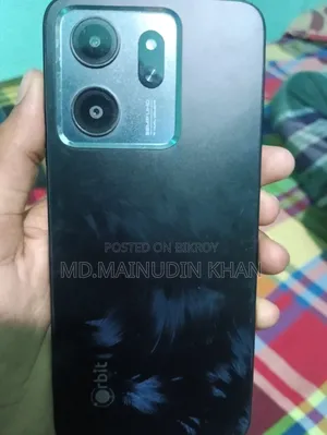 Walton ORBIT Y72 64 GB Black