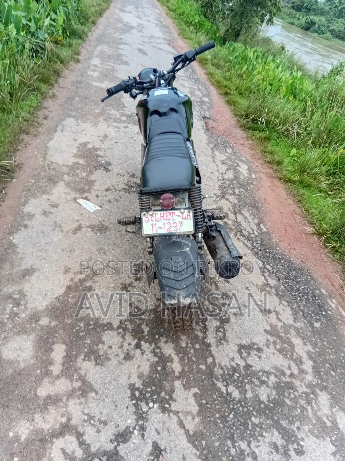 আর্ক ভেক্টর ২০২৬ কালো