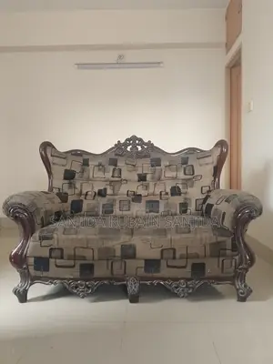 সোফা, ডিভান, ডাইনিং টেবিল