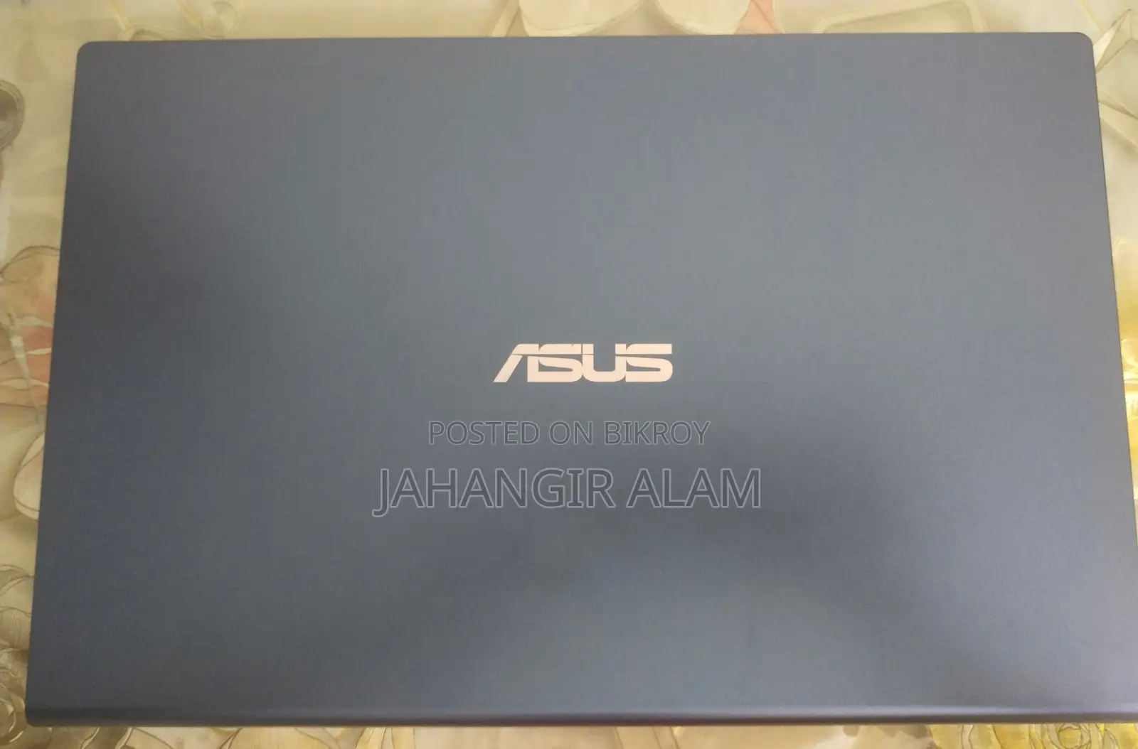 ASUS Laptop 4GB RAM Intel Core i3 Processor 1 Terabyte Hard Disk Drive and Solid State Drive