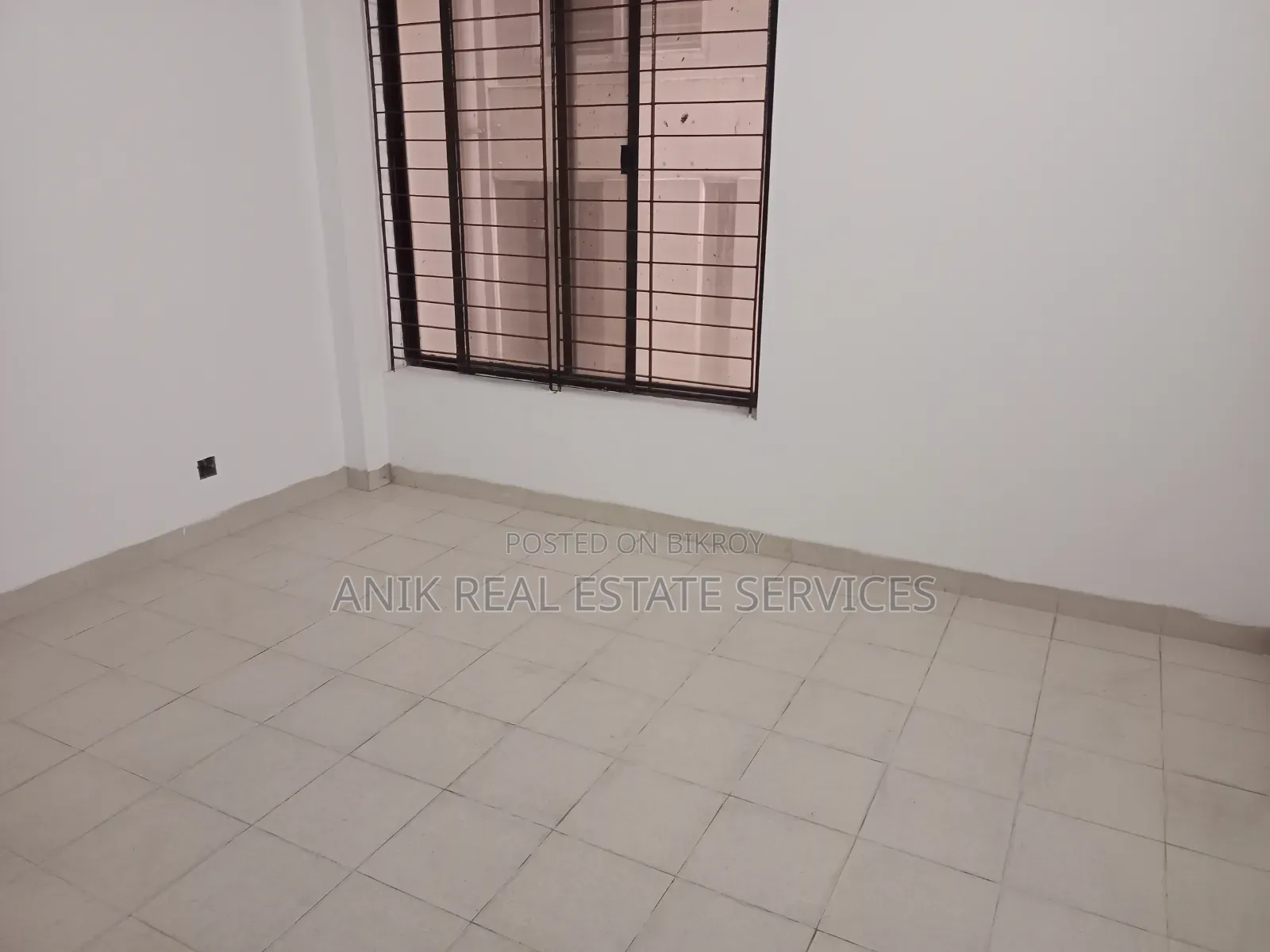গুলশানে ২৩০০ বর্গফুটের অফিস স্পেস ভাড়ার জন্য