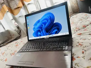 Laptop ASUS P50IJ 8GB Intel Core I5 HDD 256GB