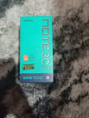 Infinix Note 30 Pro 256 GB Gold