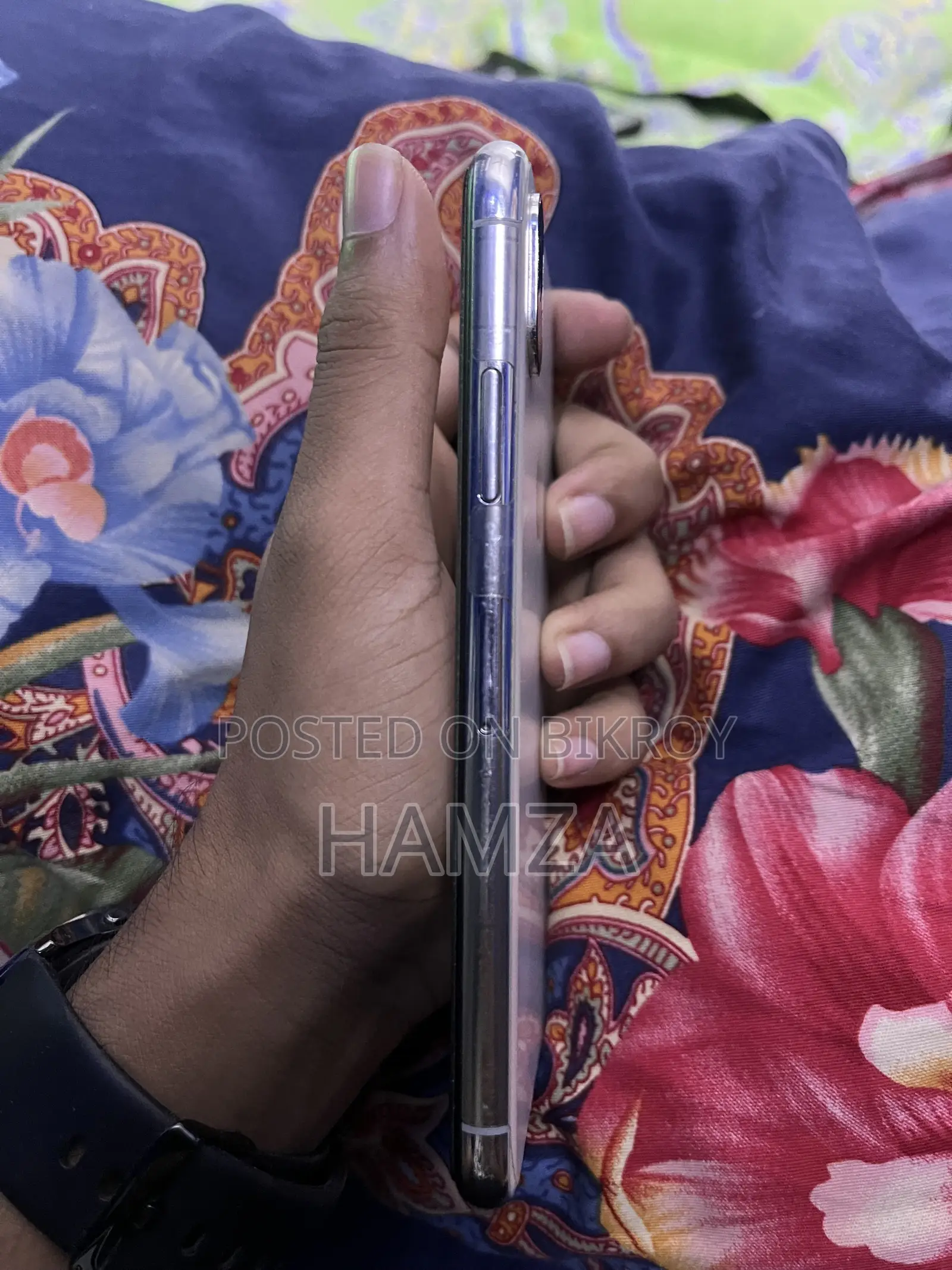অ্যাপল আইফোন এক্সএস ৬৪ জিবি হোয়াইট