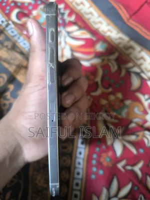 অ্যাপল আইফোন ১৬ প্রো ম্যাক্স ২৫৬ জিবি সাদা