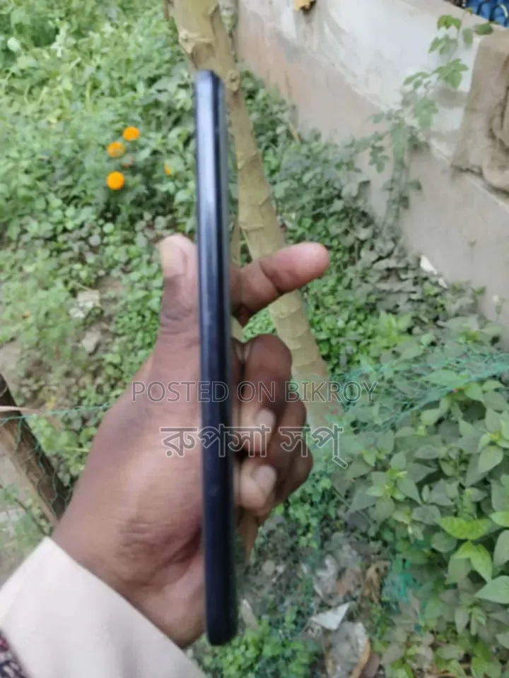 Vivo V21 128 GB Blue