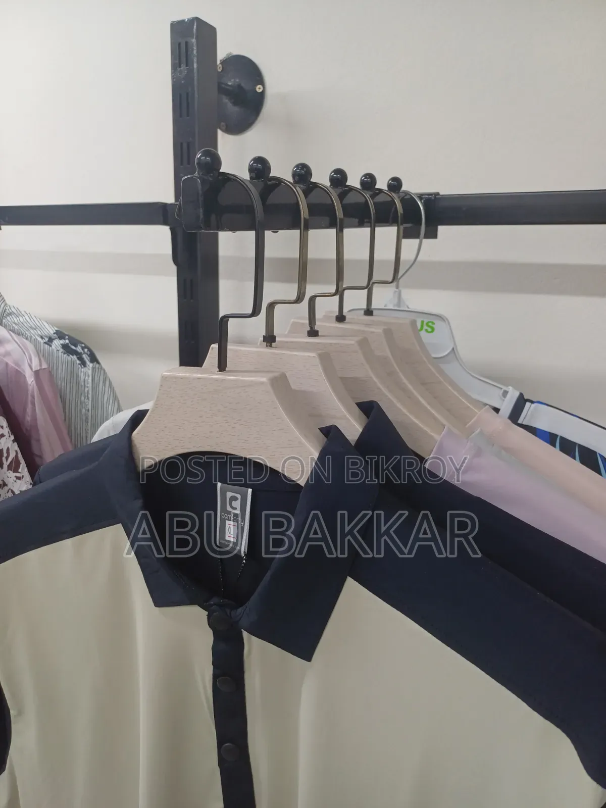 Cloth Display Hanger