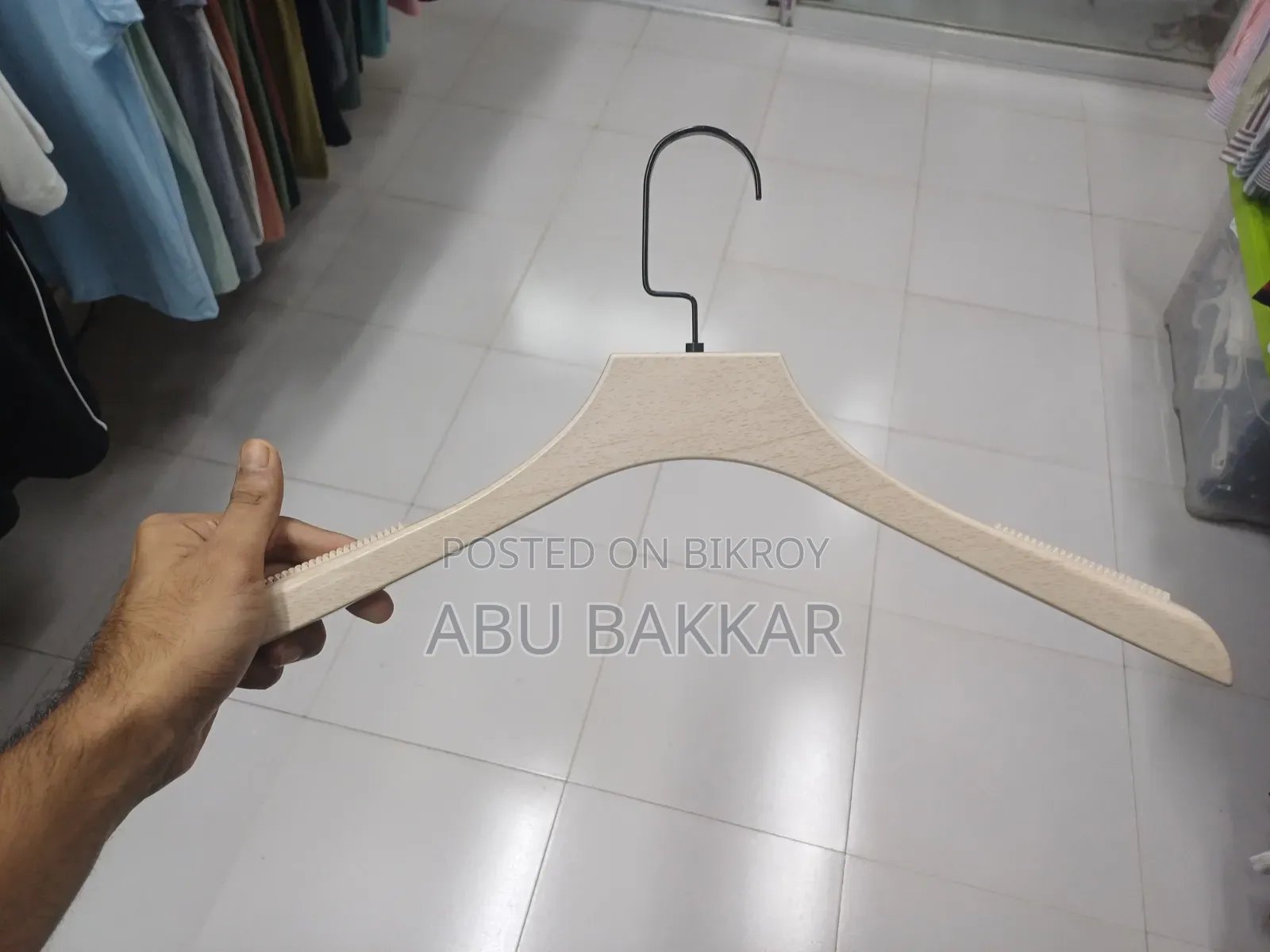 Cloth Display Hanger