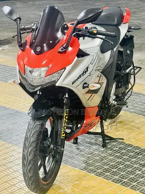 Suzuki Gixxer SF 2024 Orange