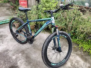 Forever Tracer Mountain Bike Aluminium Bicycle 26 Inches - Excellent Like New