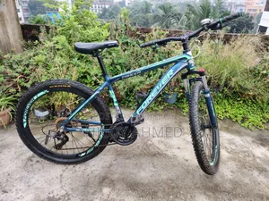 Forever Tracer Mountain Bike Aluminium Bicycle 26 Inches - Excellent Like New