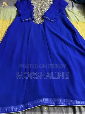 ওয়ান পিস নীল পোশাক
