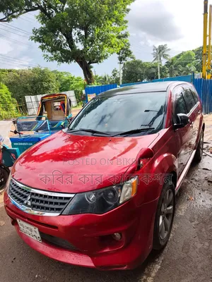Mitsubishi Outlander 2011 Red
