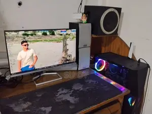Desktop Computer 8GB Intel Core I5 1.5TB SSD