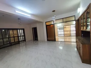 গুলশানে ৩৩৫০-বর্গফুট এক্সক্লুসিভ অফিস স্পেস ভাড়া