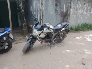 Suzuki Gixxer 2015 Silver