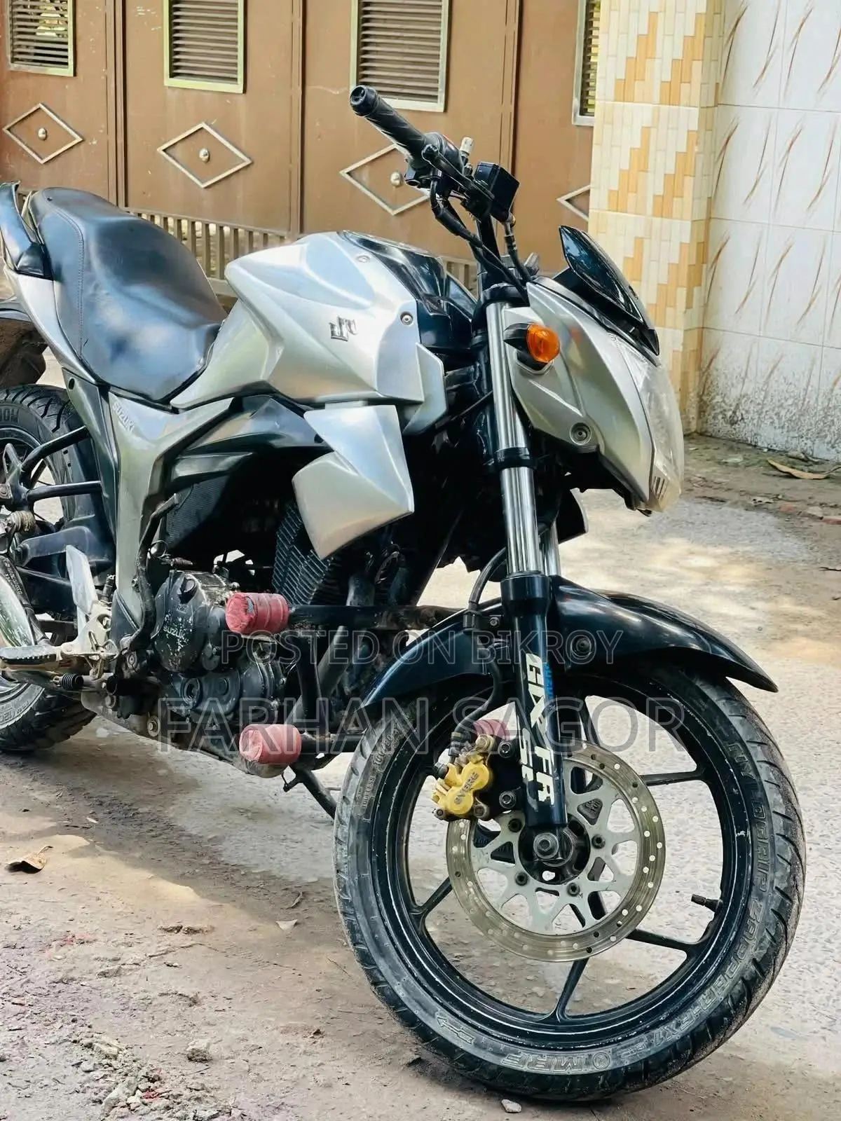 Suzuki Gixxer 2015 Silver
