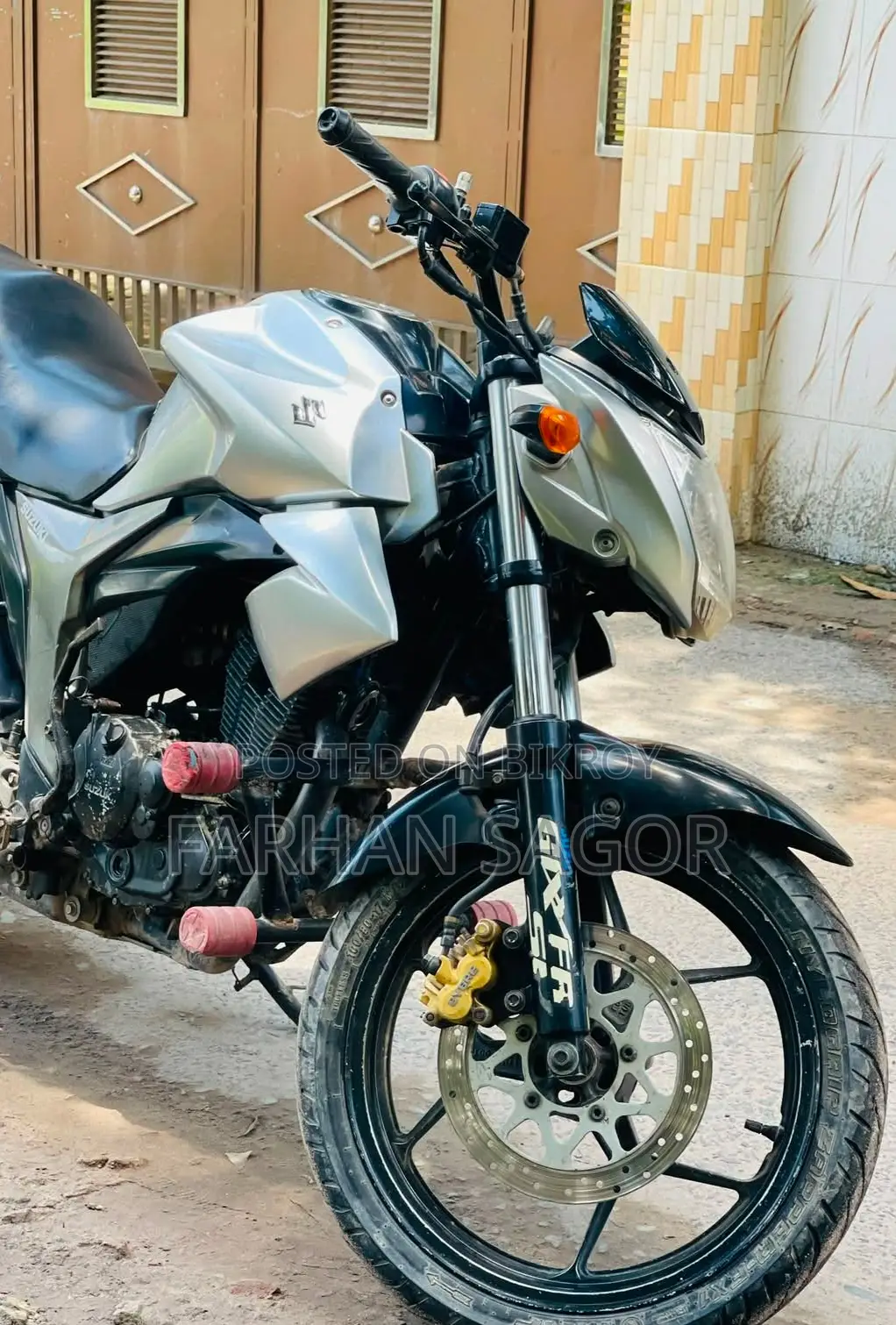 Suzuki Gixxer 2015 Silver