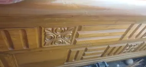 সিঙ্গেল কাঠের খাট। খাটের সাইজ: ৫/৬ ফিট।