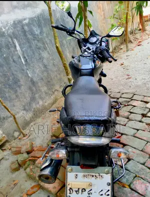 বাজাজ ডিসকভার ১০০ ২০১৪ ব্ল্যাক