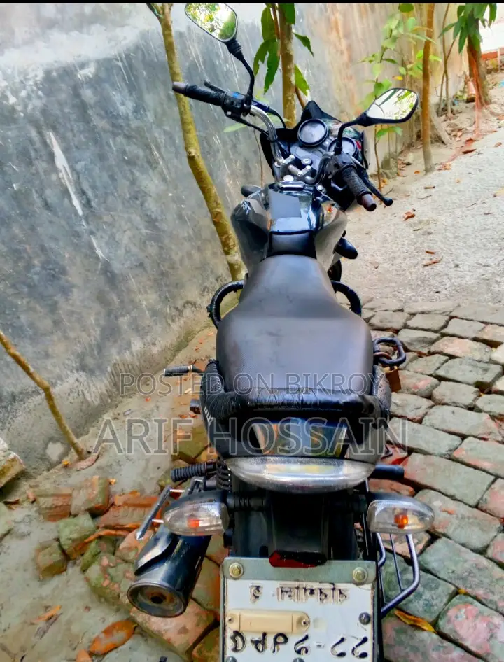 বাজাজ ডিসকভার ১০০ ২০১৪ ব্ল্যাক