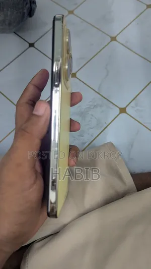 Tecno Spark 20 Pro 256 GB Yellow